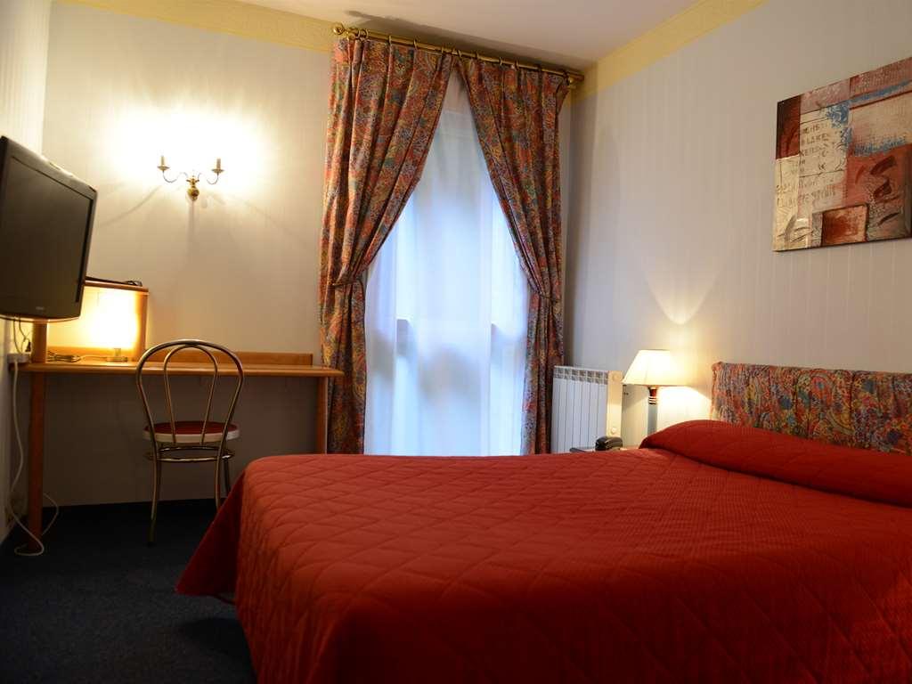 Best Western Flers Centre Gare Hotel Room photo